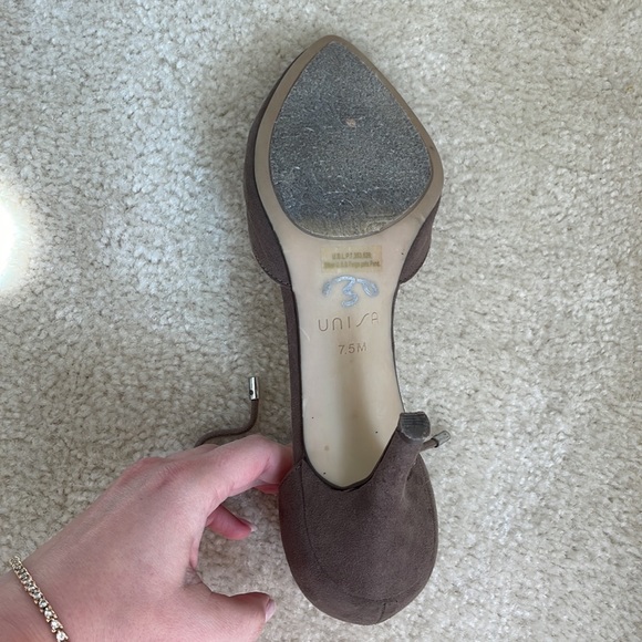 Unisa Brown Suede Heels - Picture 5 of 6